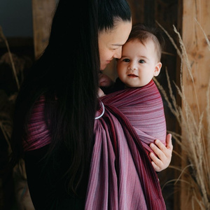 Écharpe ring sling rouge Jasper M – portage confortable dès les premiers jours de vie