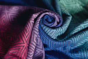 Ring Sling TENCEL™ Aurora Cube size L (2,3 m)