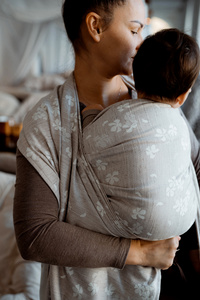 Baby Sling Fleeting Nature size 6 /2nd class