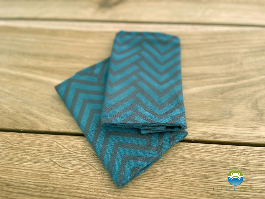 Protège-bretelles pour porte-bébé - Dark Miles