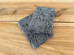 Protège-bretelles pour porte-bébé - Linen Night Wildness