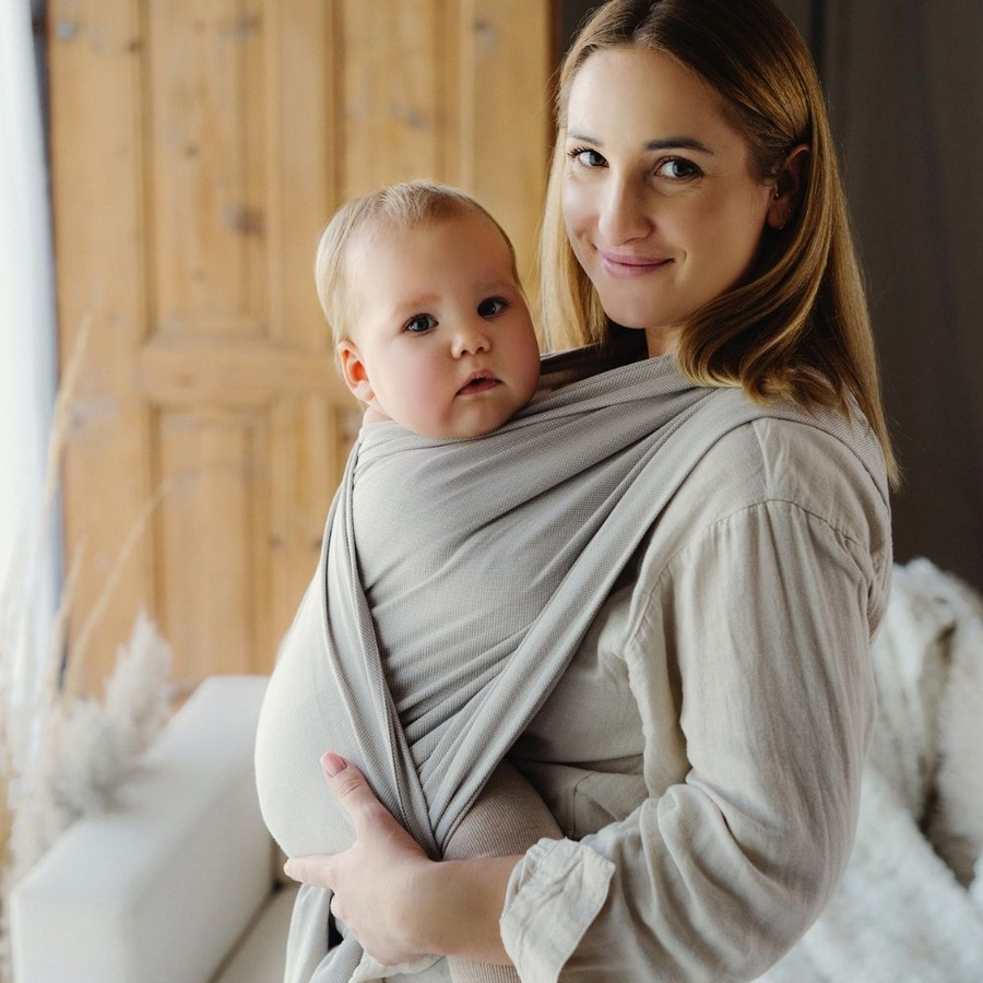 Beige Beige Moonstone Baby Wrap 4.6 m – a versatile babywearing wrap