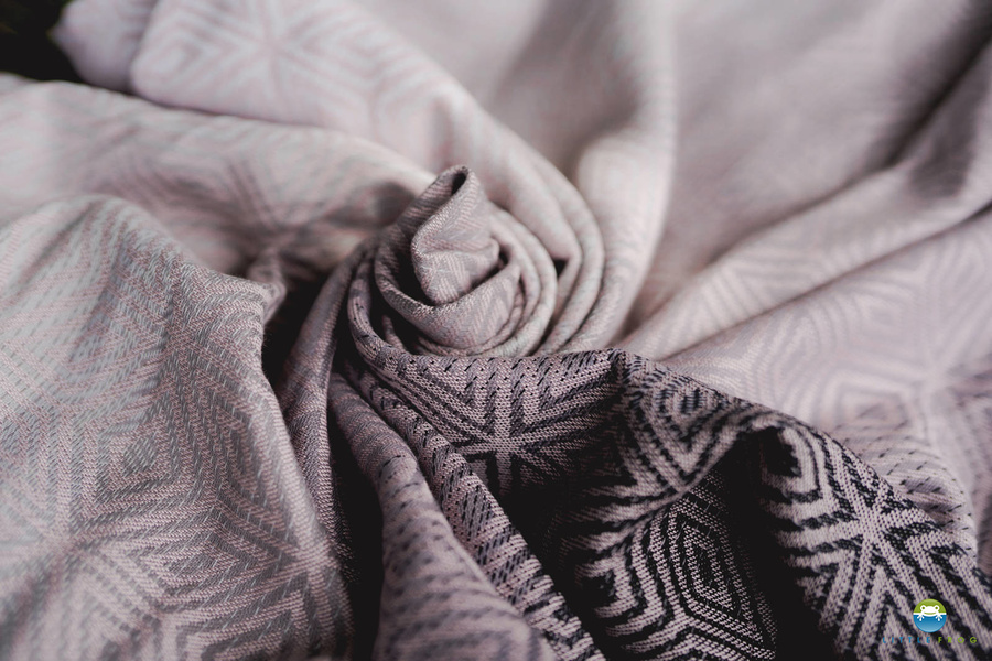 Baby Sling TENCEL™ Charmy Cube size 7