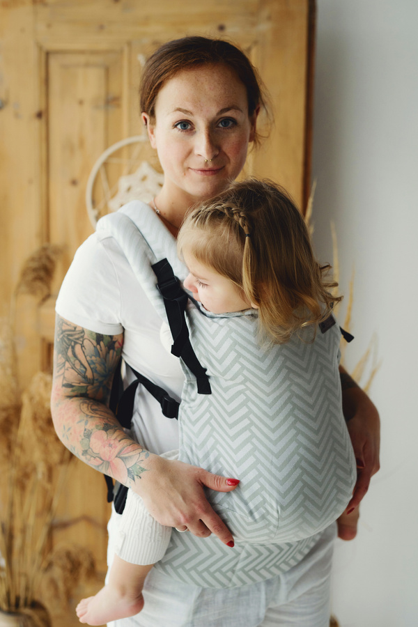 Swift Toddler Carrier - Silver Miles