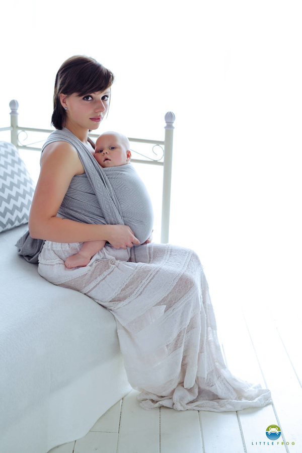 Little Frog Baby Sling - Grey Cube size 8