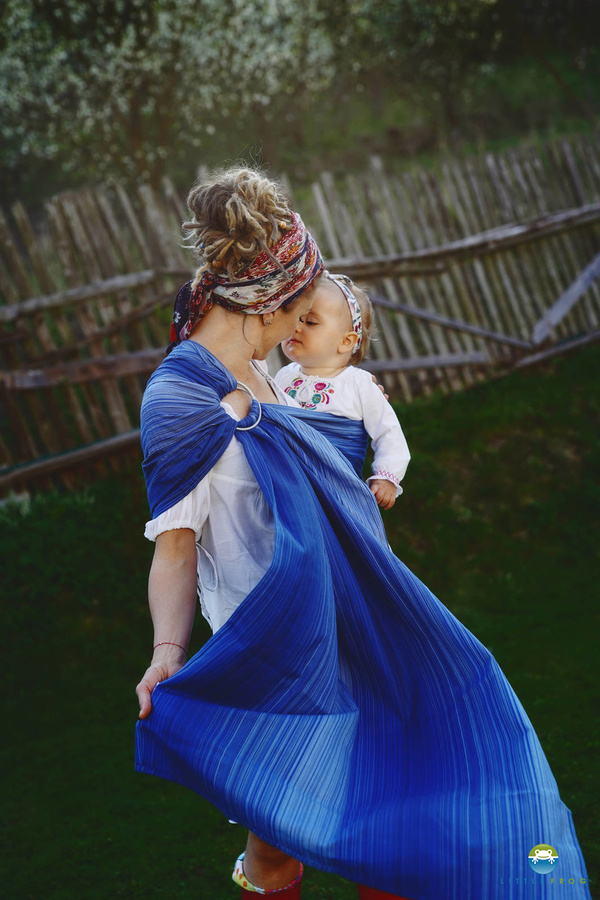 Ring sling Sapphire - size M (2m) /2nd class