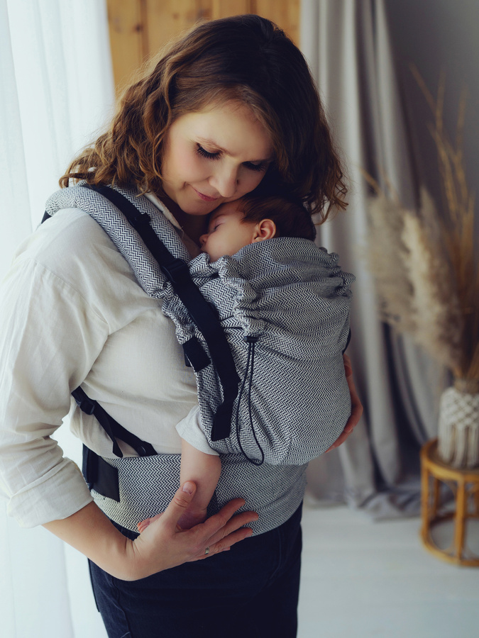 Porte-bébé ergonomique Prime Zen Path – Noir et Blanc avec Coton Recyclé
