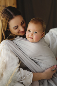 Beige Beige Moonstone Baby Wrap 4.6 m – a versatile babywearing wrap