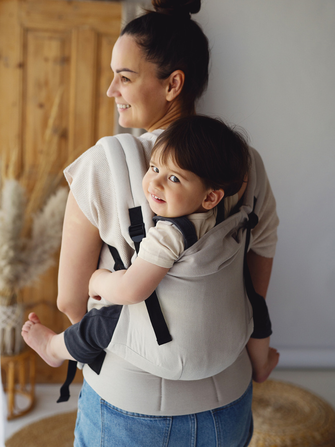 Swift Toddler Carrier - Beige Moonstone
