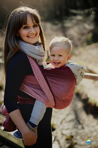 Little Frog Baby Sling - Ruby Cube size 8