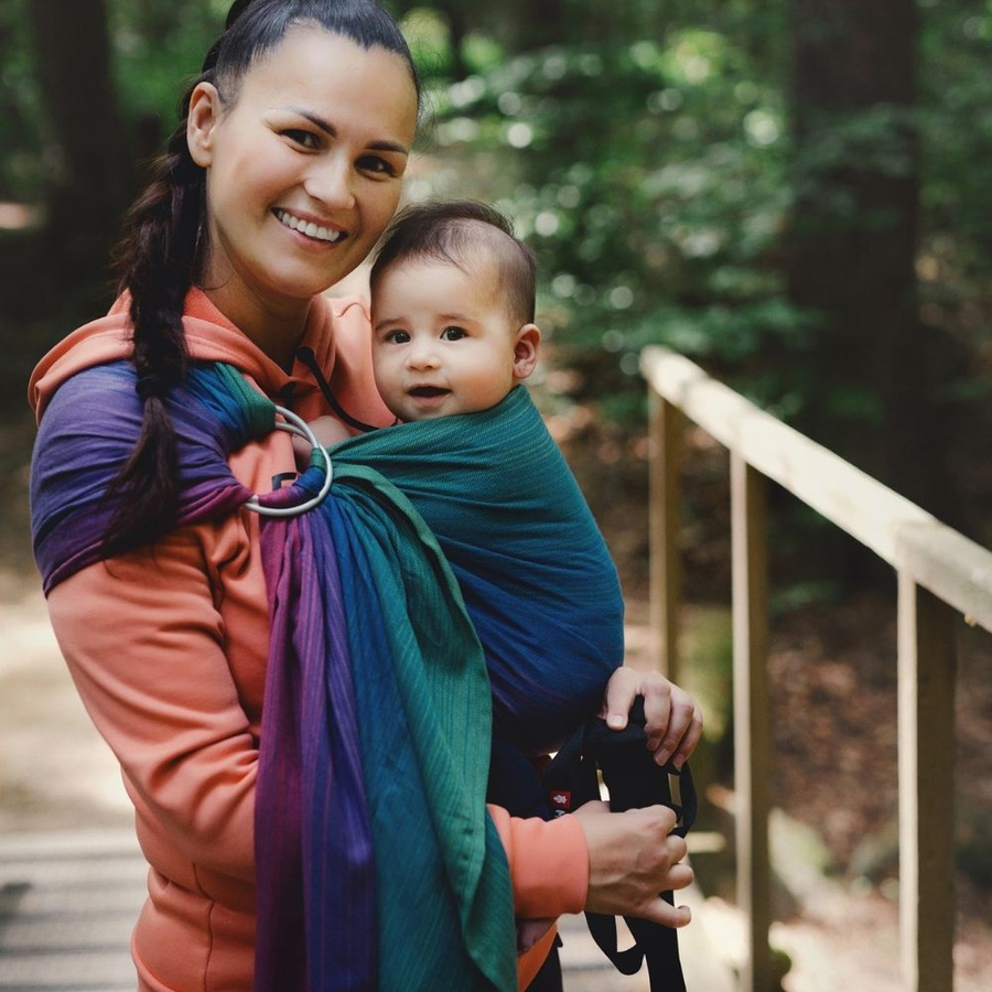 Bamboo Misty Zircon M – colour and softness for everyday babywearing