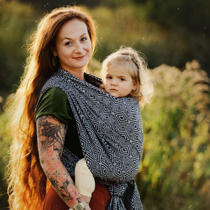Baby Sling Inky Cube size 6